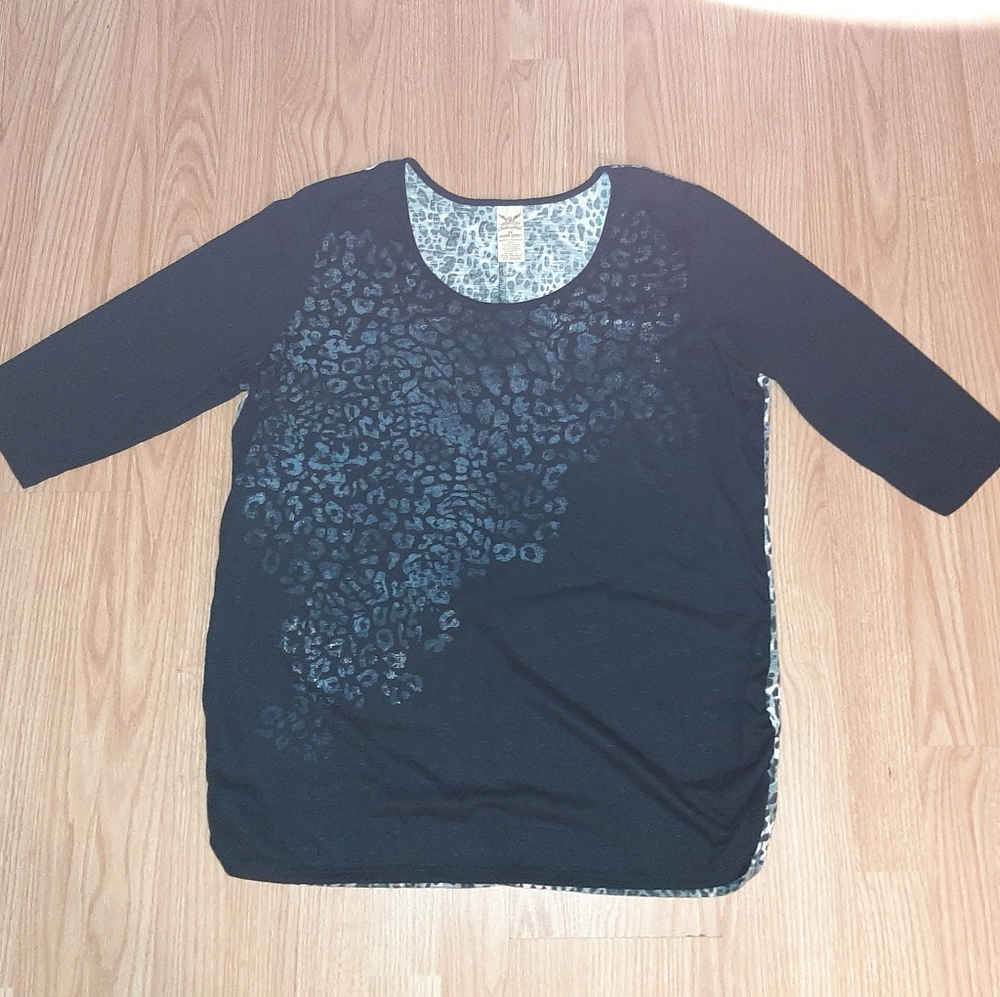 Faded Glory 2X leopard print 3/4 sleeve